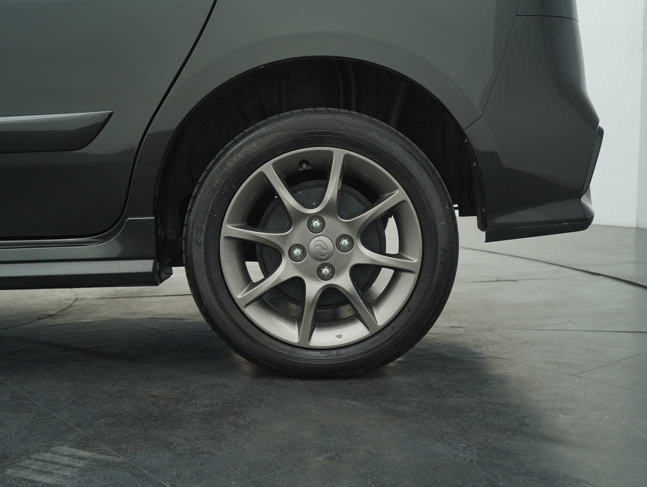 terpakai 2021 Perodua Alza Advance 1.5