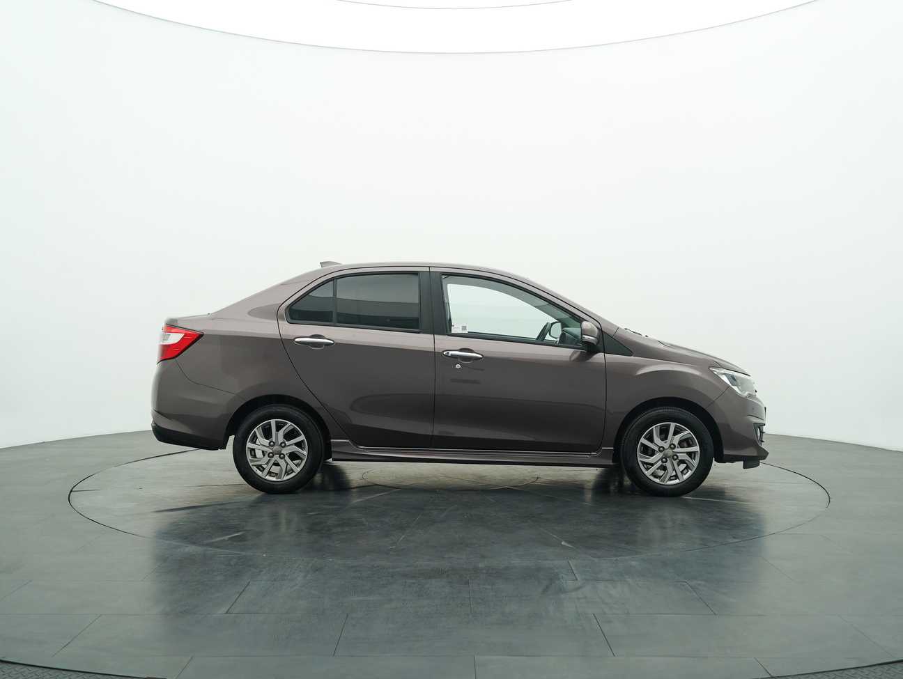 used 2018 Perodua Bezza Advance Premium 1.3
