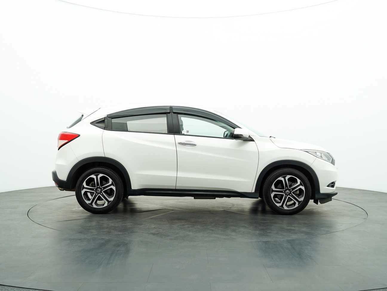 used 2016 Honda HR-V i-VTEC V 1.8