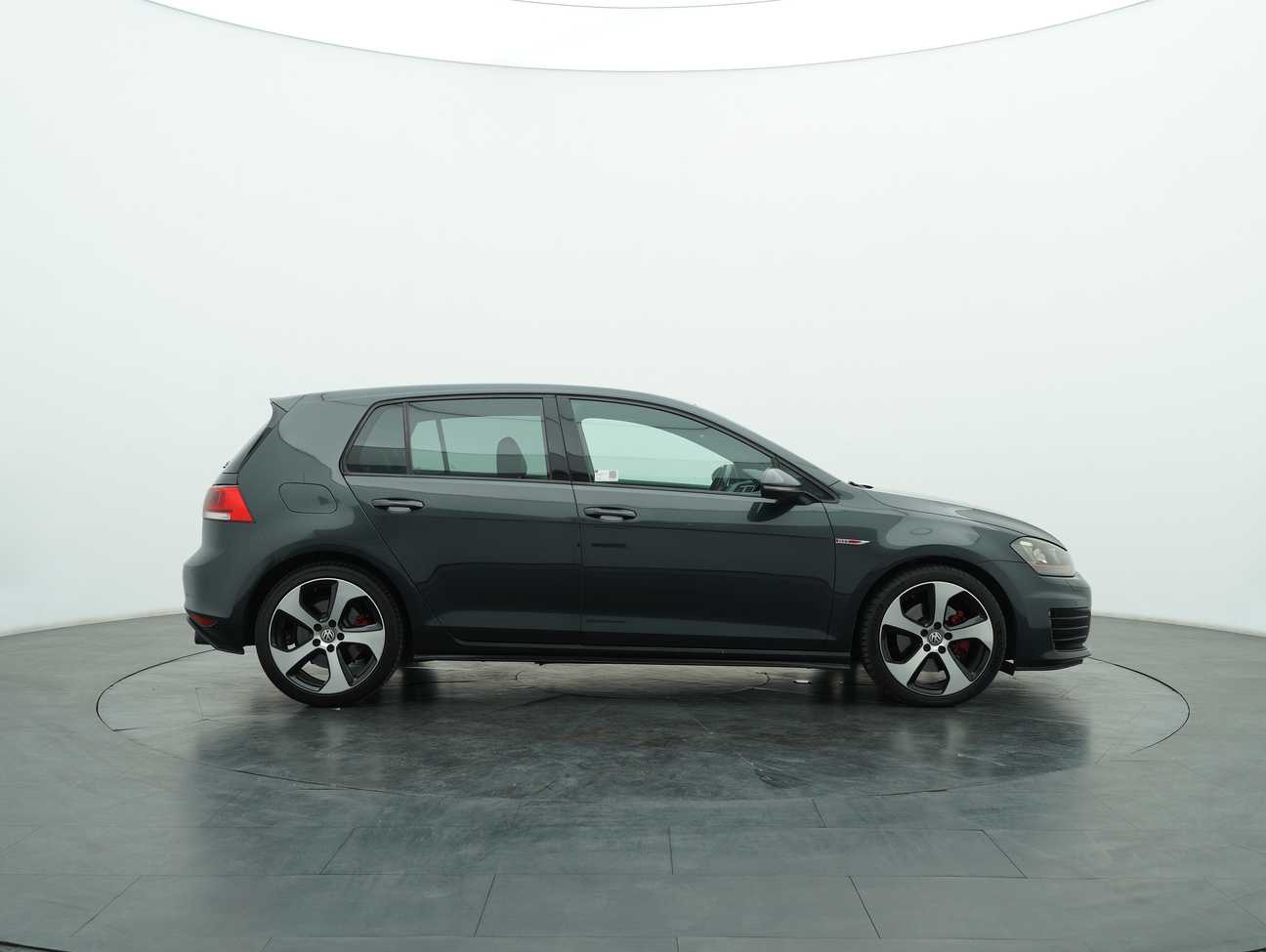 used 2013 Volkswagen Golf GTI 2.0