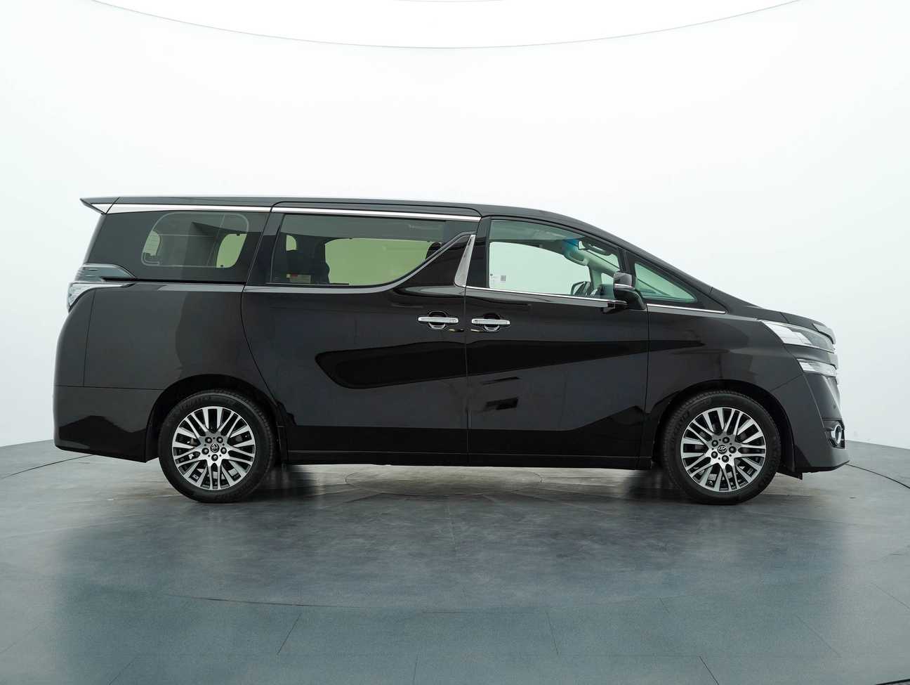 used 2017 Toyota Vellfire ZG 2.5