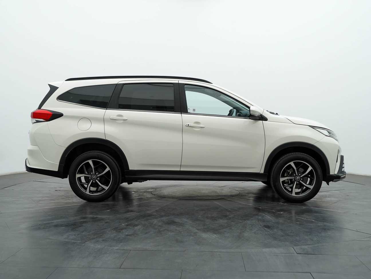 used 2020 Perodua Aruz AV 1.5