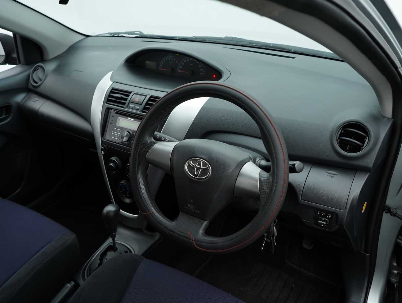 terpakai 2012 Toyota Vios E 1.5