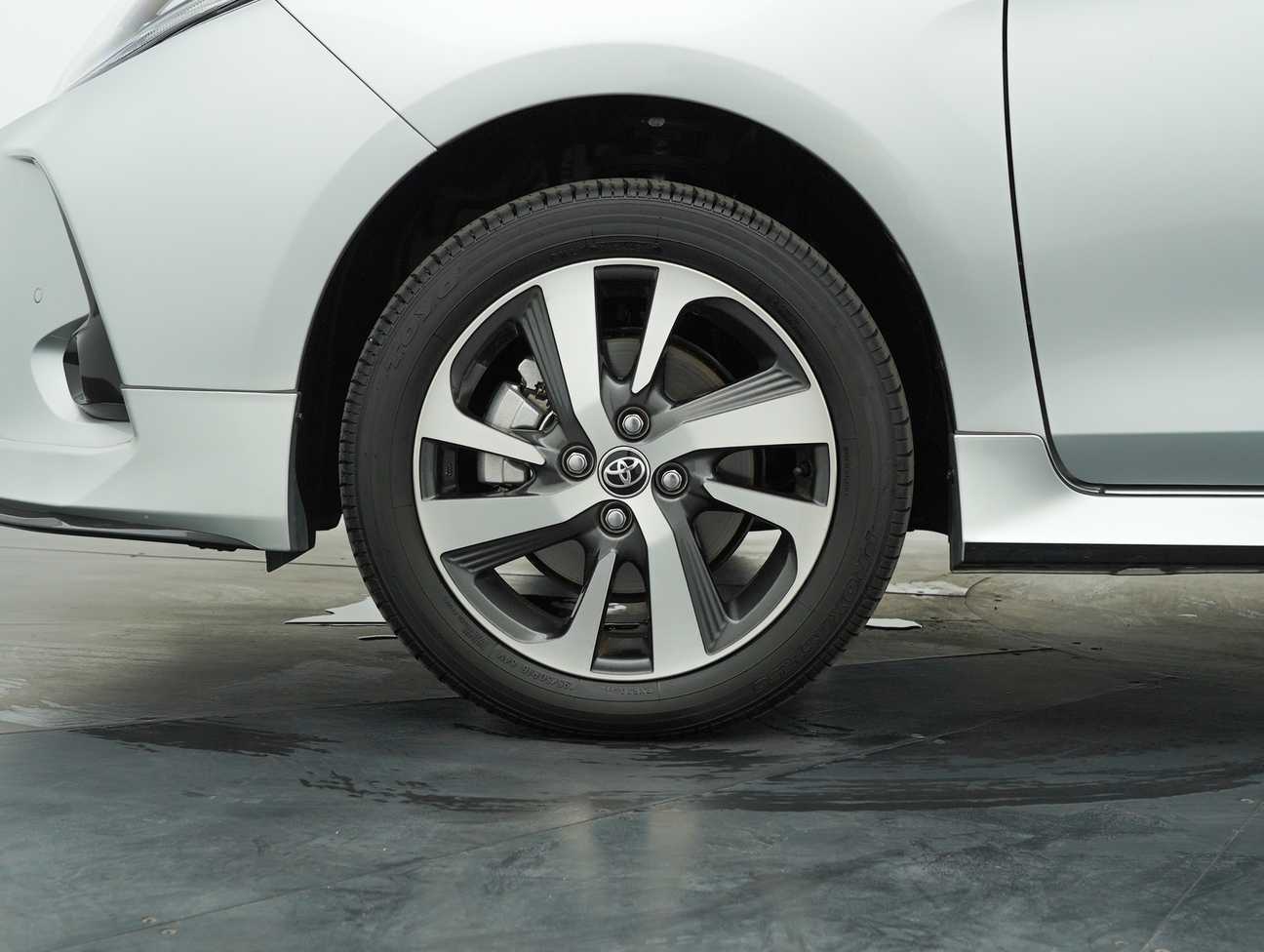 terpakai 2021 Toyota YARIS G 1.5