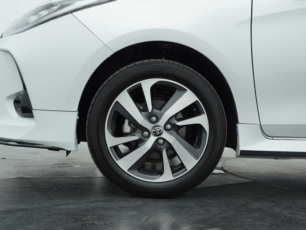 terpakai 2021 Toyota Yaris E 1.5