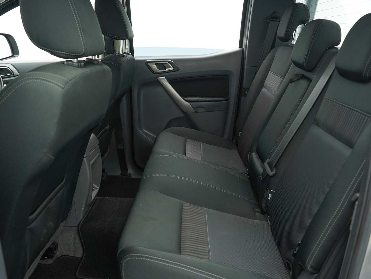 terpakai 2017 Ford Ranger XLT High Rider 2.2