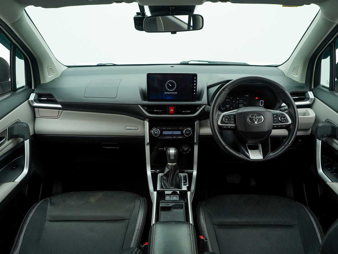 used 2023 Toyota Veloz  1.5