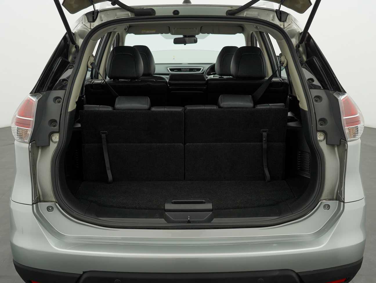 used 2016 Nissan X-Trail 4X4 2.5