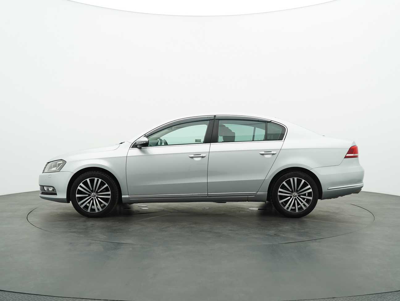 used 2013 Volkswagen PASSAT TSI 1.8