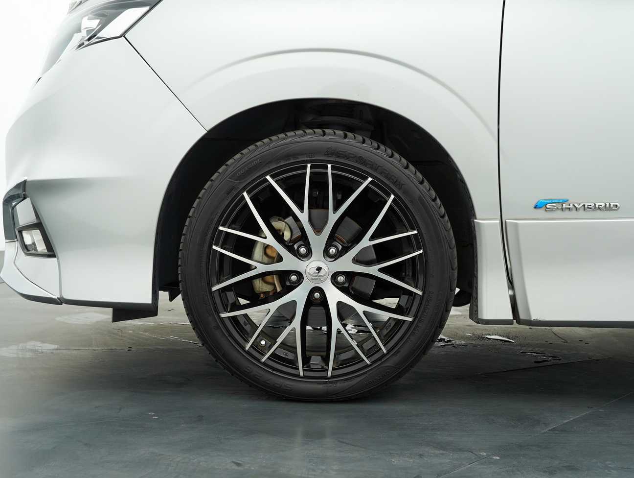 used 2019 Nissan SERENA S-HYBRID HIGH-WAY STAR (CKD) 2.0