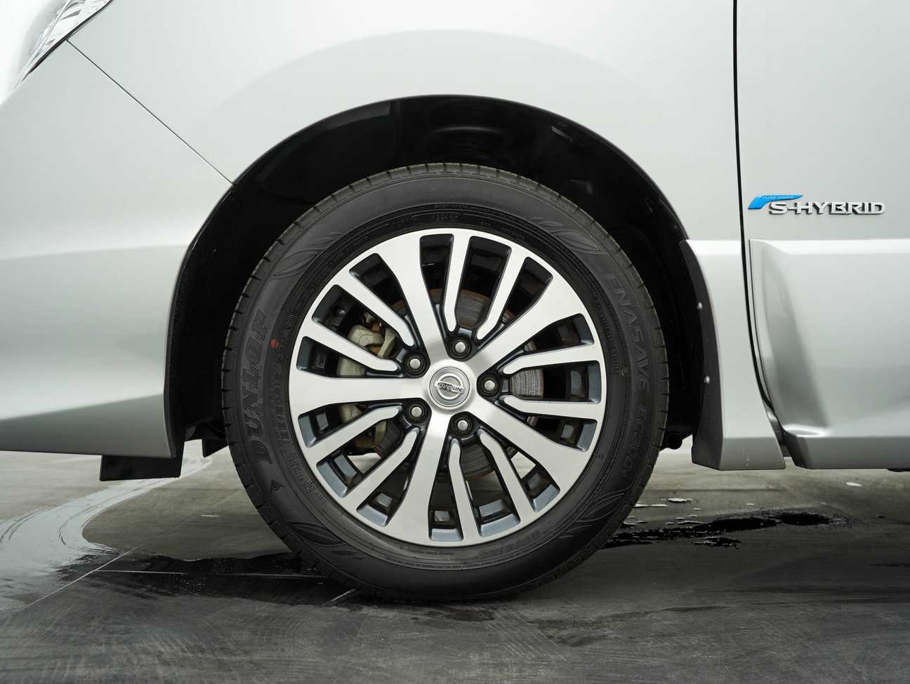 terpakai 2015 Nissan SERENA S-HYBRID HIGH-WAY STAR (CKD) 2.0