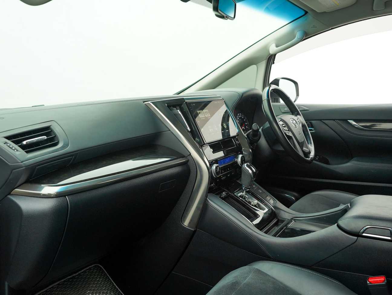 used 2017 Toyota Vellfire ZG 2.5