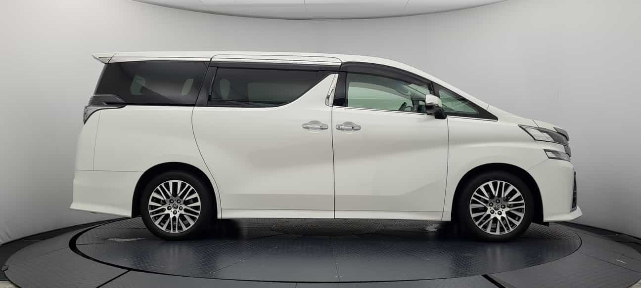 used 2016 Toyota VELLFIRE  2.5
