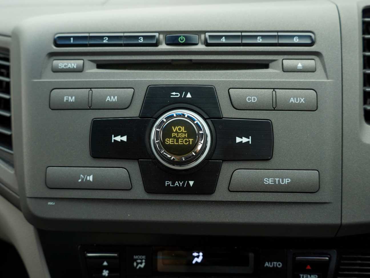 terpakai 2013 Honda Civic S 1.8