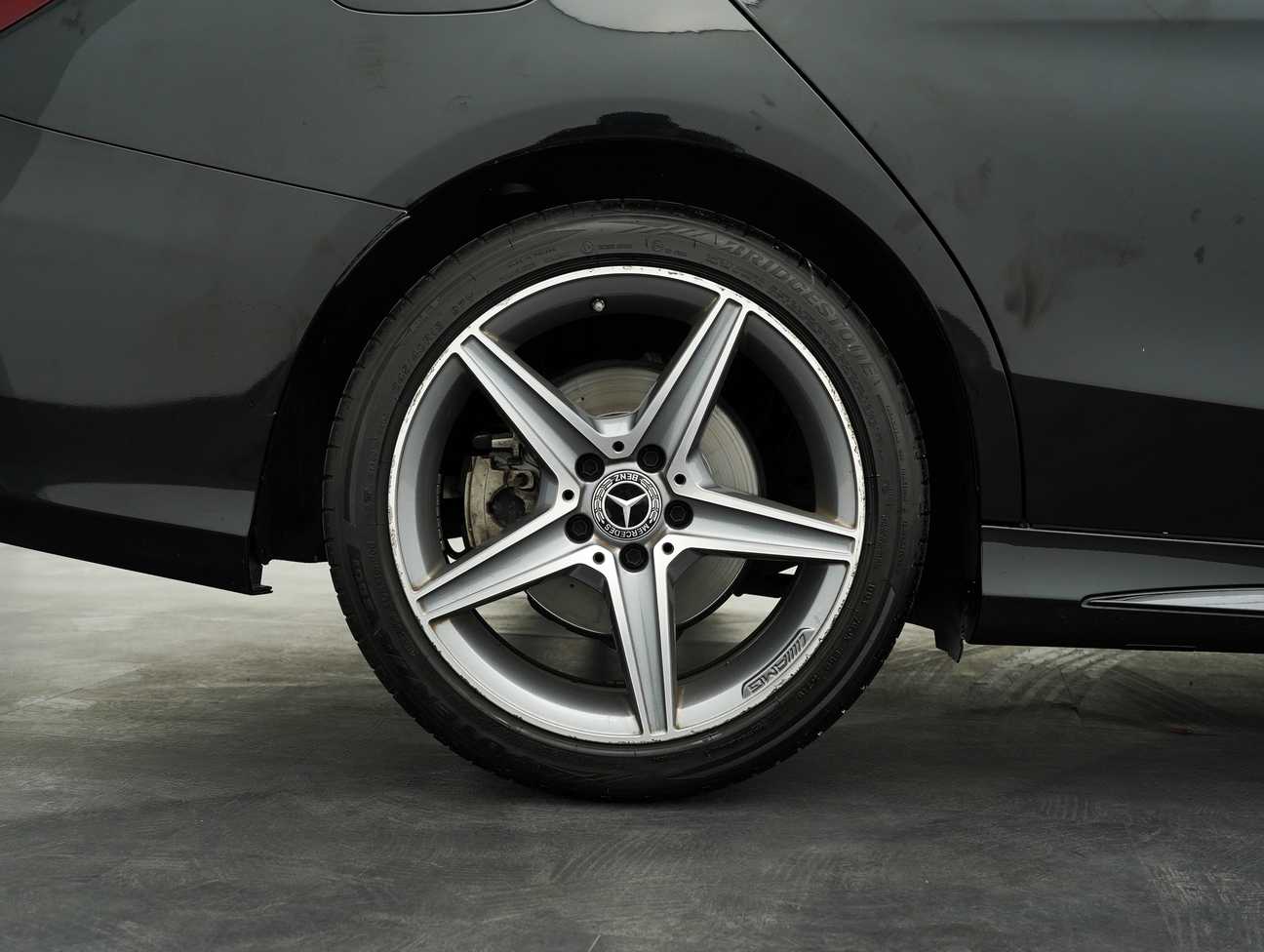 used 2018 Mercedes-Benz C250 AMG Line 2.0