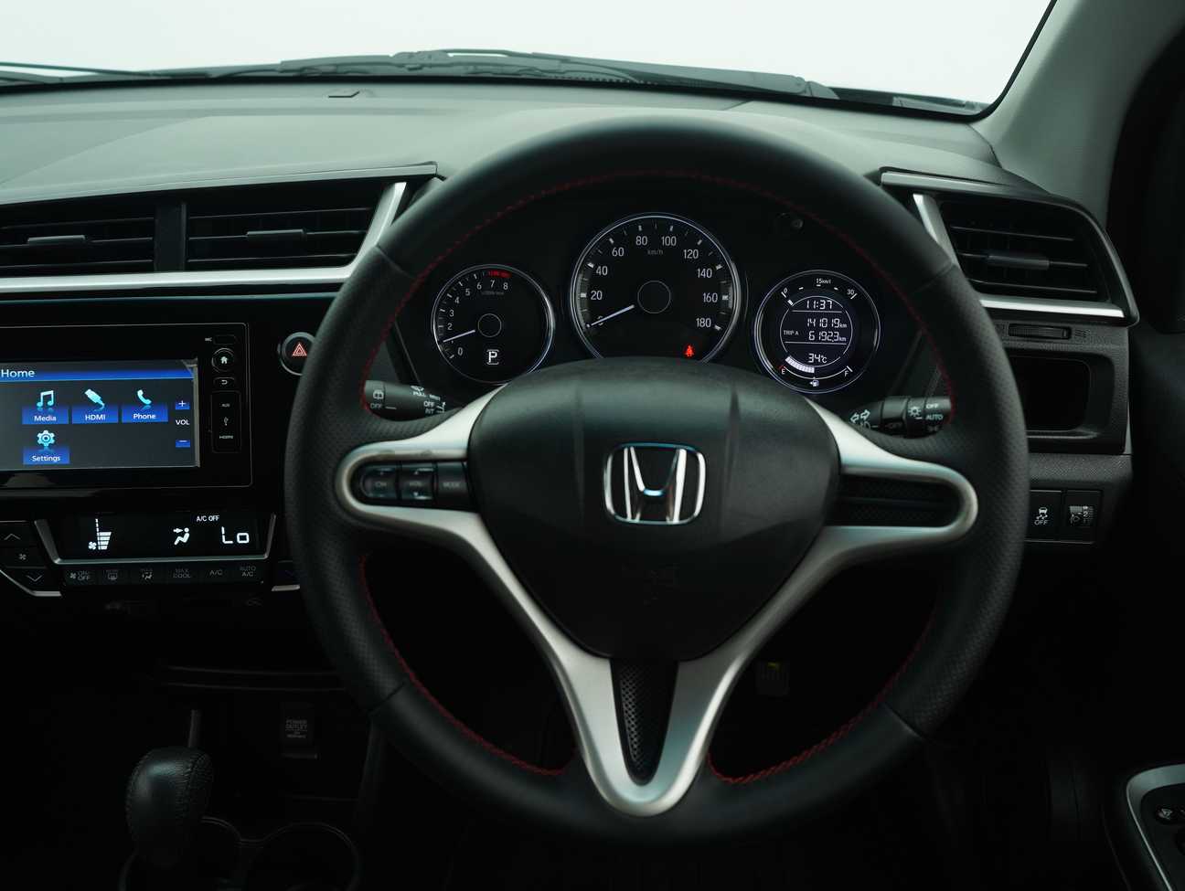 used 2017 Honda BR-V V 1.5