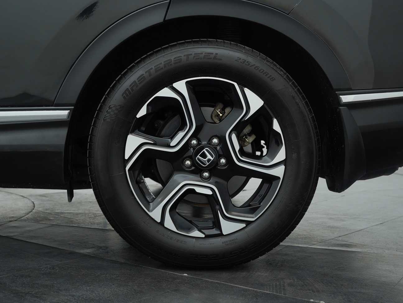 terpakai 2018 Honda CR-V TC-P VTEC 1.5