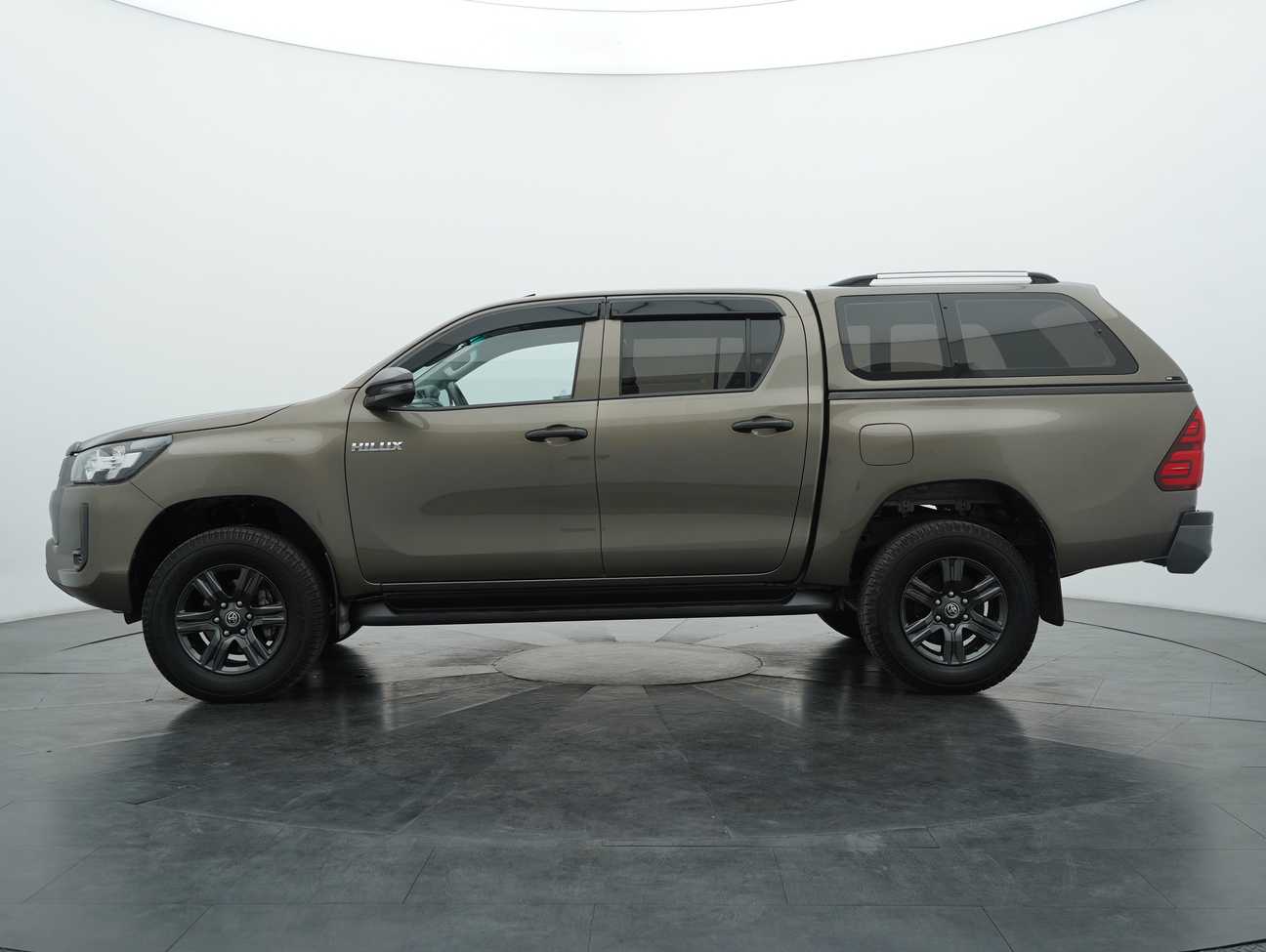 used 2022 Toyota Hilux E Dual Cab 2.4