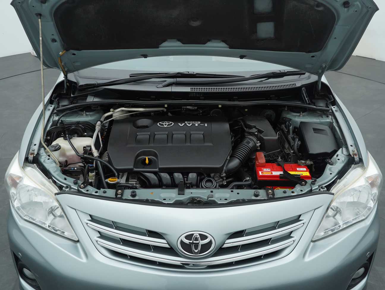 terpakai 2012 Toyota Corolla Altis E 1.8
