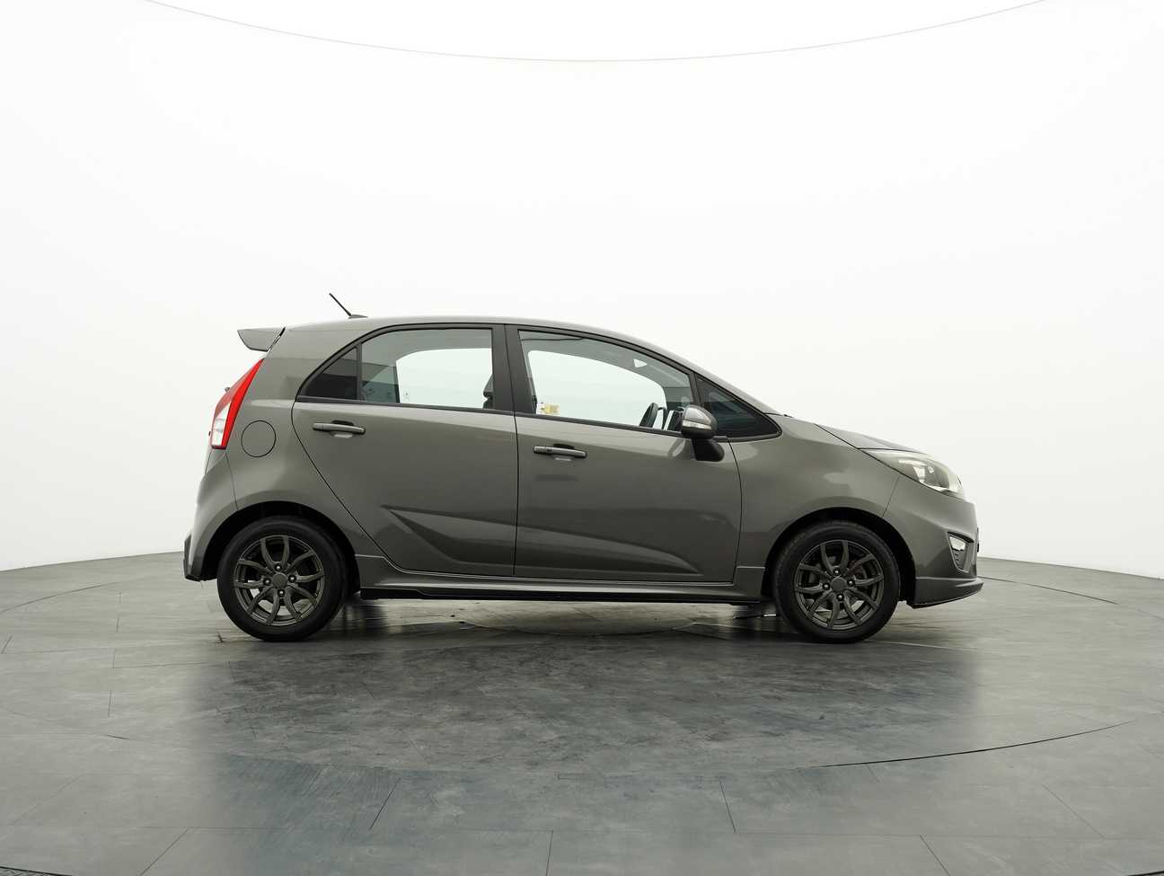 used 2014 Proton Iriz Premium 1.6