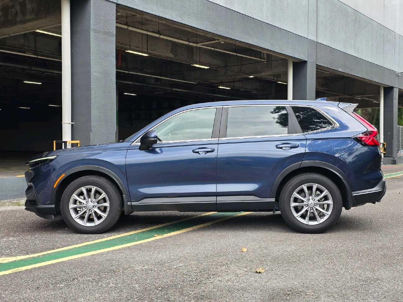 terpakai 2024 Honda CR-V V 1.5