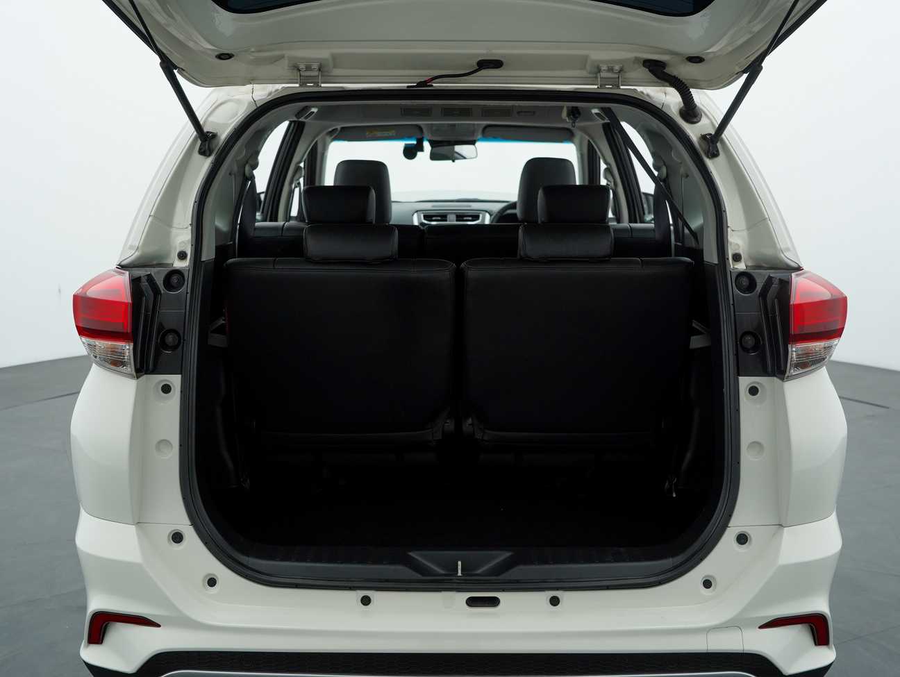 terpakai 2020 Perodua Aruz AV 1.5