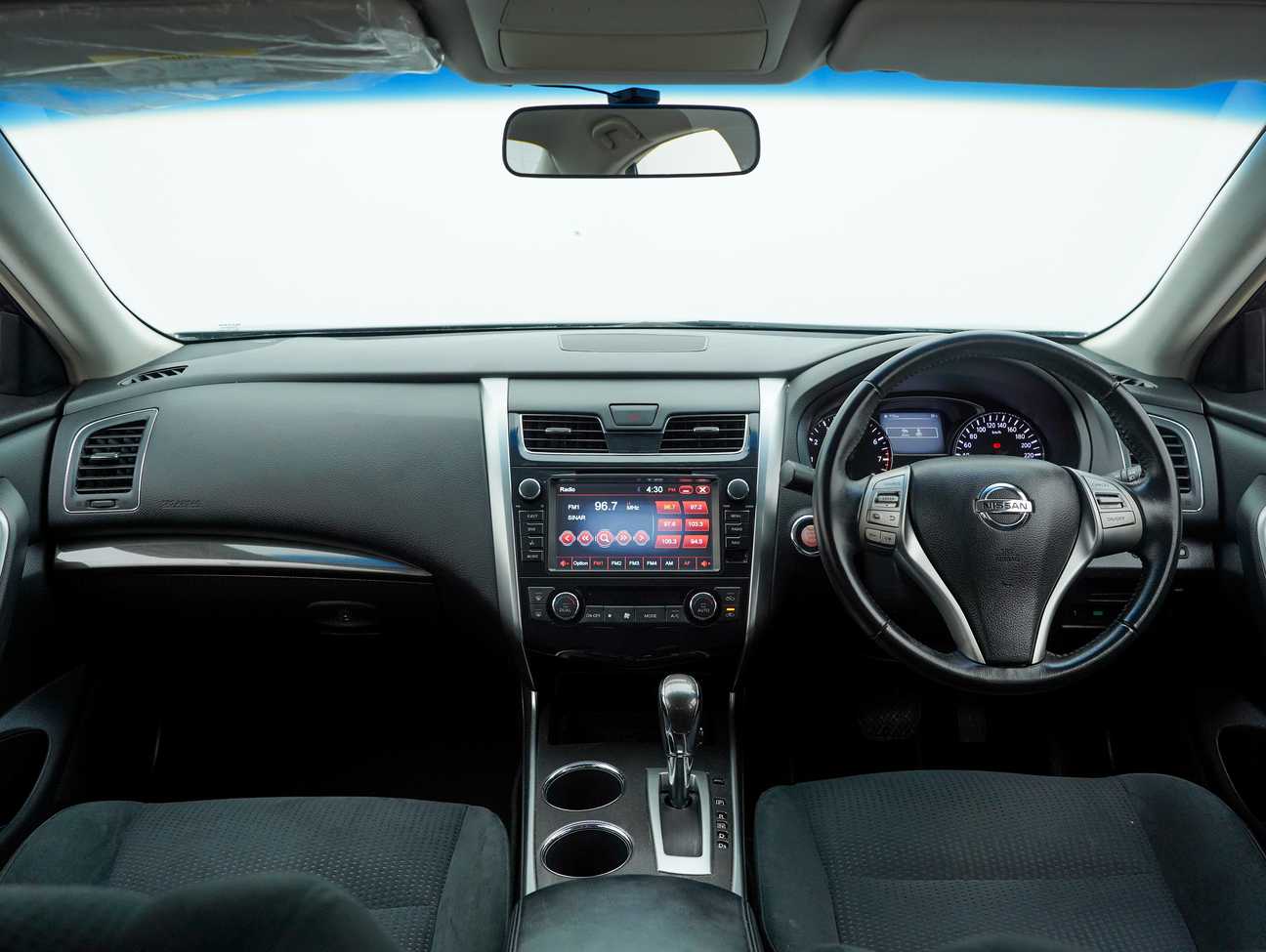 terpakai 2015 Nissan Teana XE 2.0