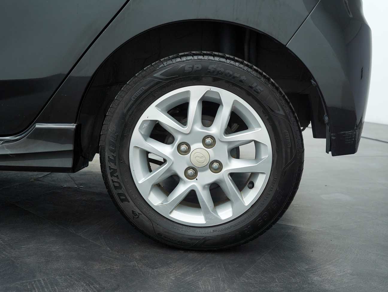 terpakai 2015 Perodua AXIA SE 1.0