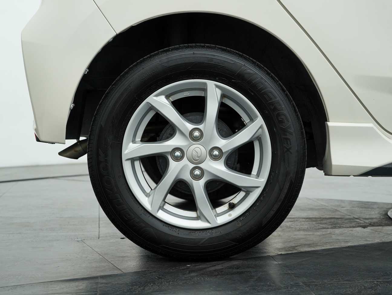 terpakai 2022 Perodua AXIA SE 1.0