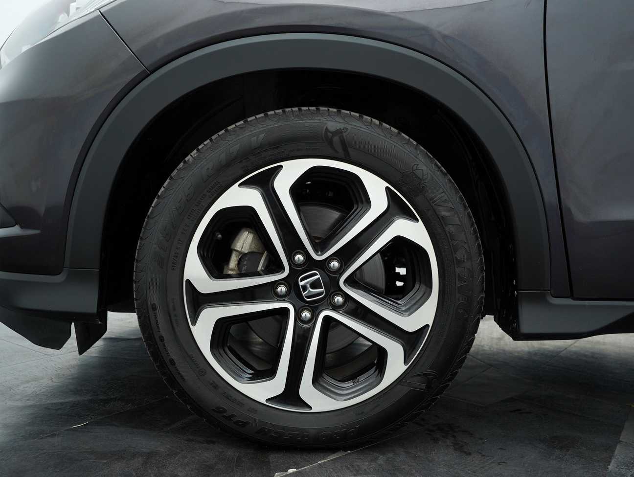 terpakai 2017 Honda HR-V i-VTEC V 1.8
