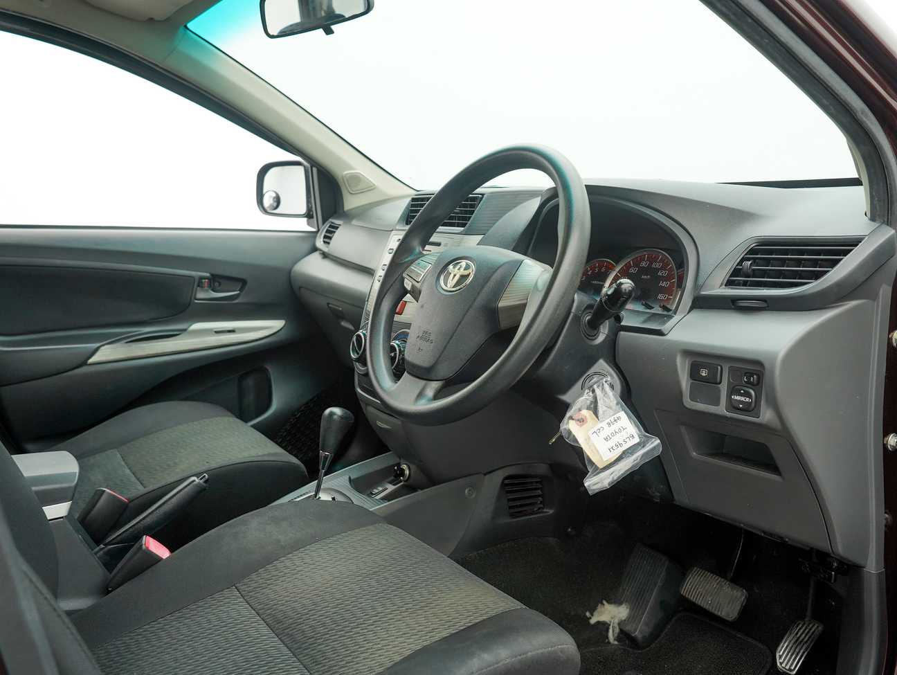 terpakai 2012 Toyota Avanza G 1.5