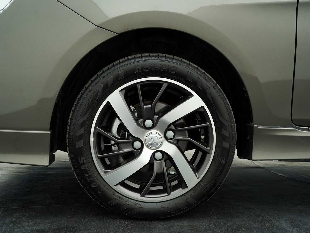 terpakai 2024 Proton Saga Premium S 1.3