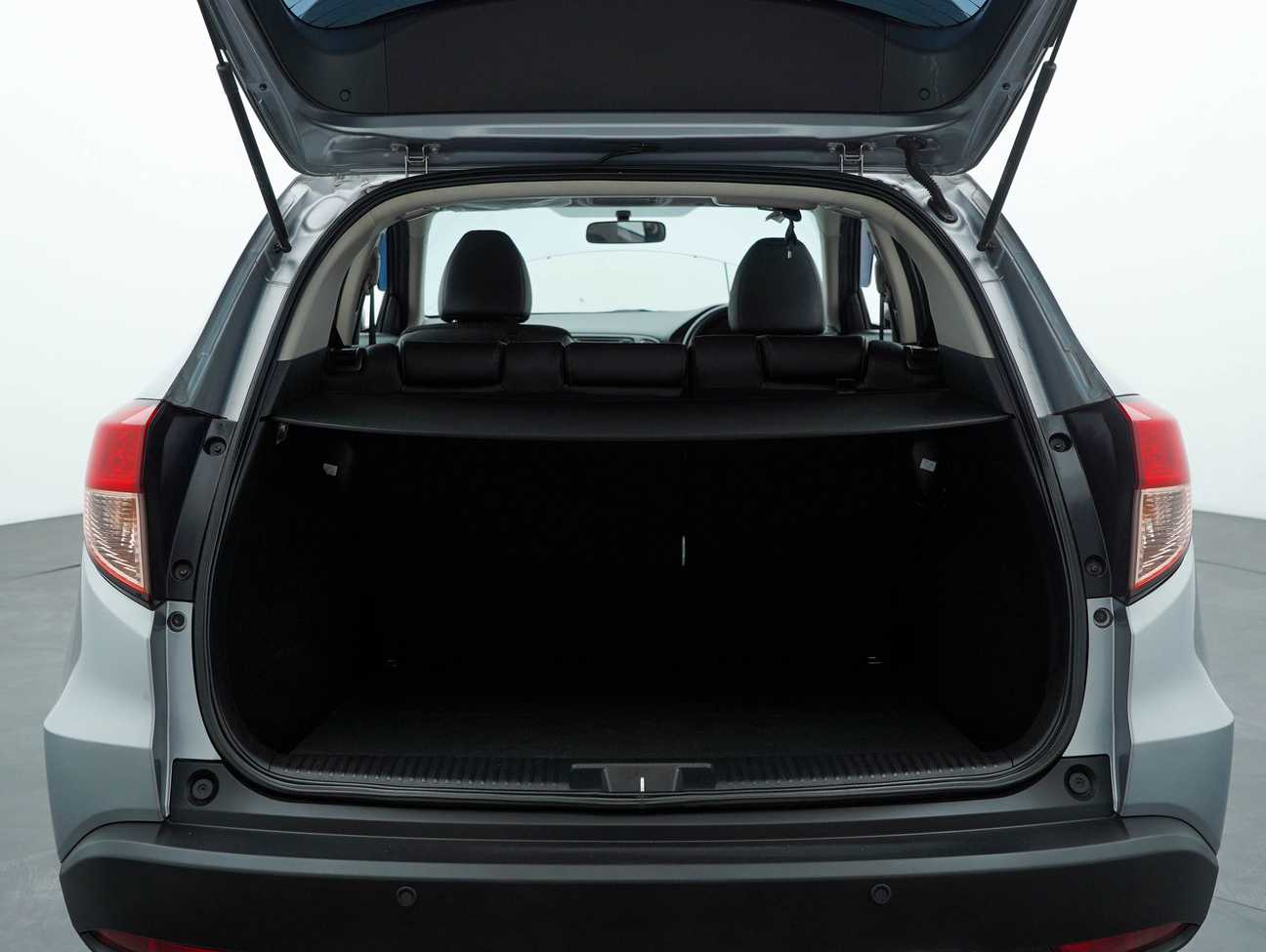 used 2017 Honda HR-V V 1.8