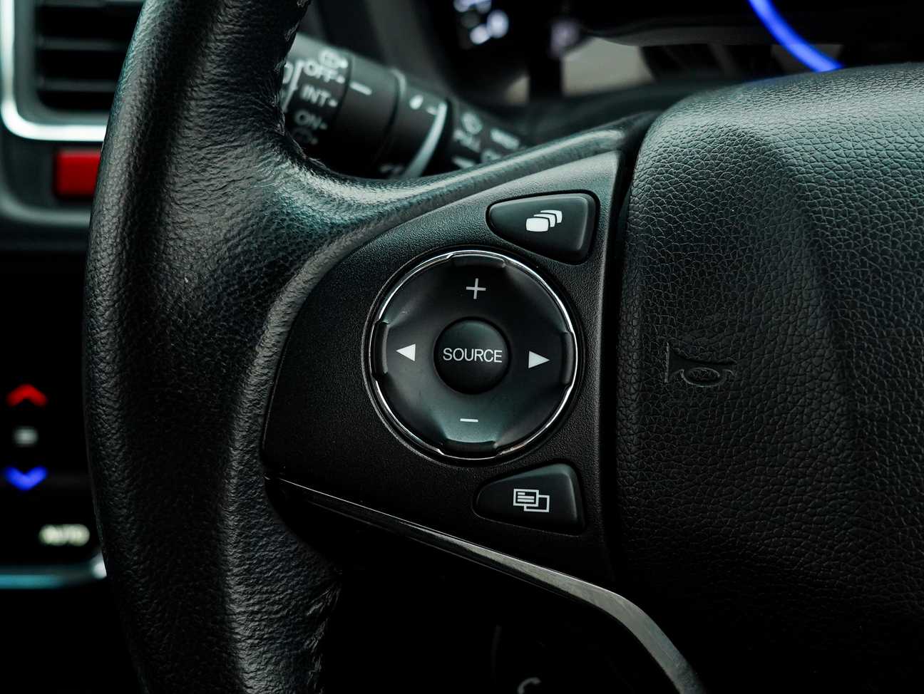 terpakai 2018 Honda HR-V i-VTEC V 1.8