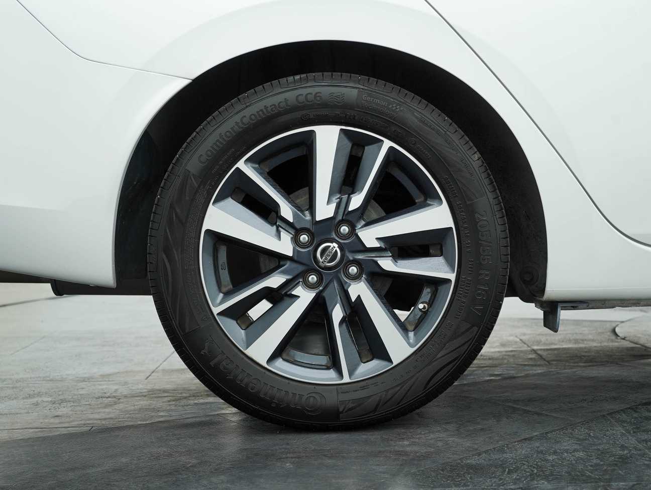 terpakai 2021 Nissan Almera VLT 1.0