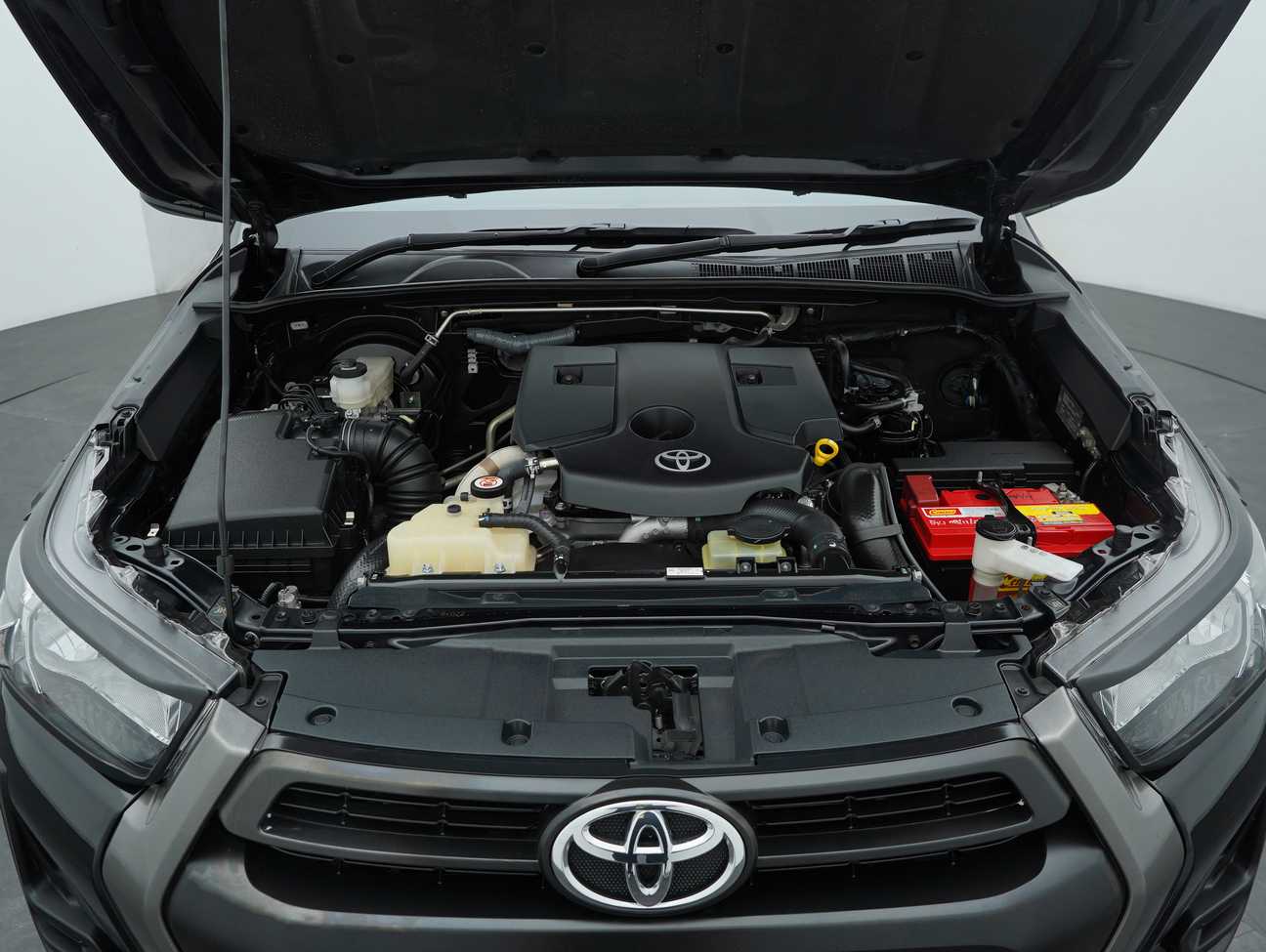 used 2022 Toyota Hilux E Dual Cab 2.4