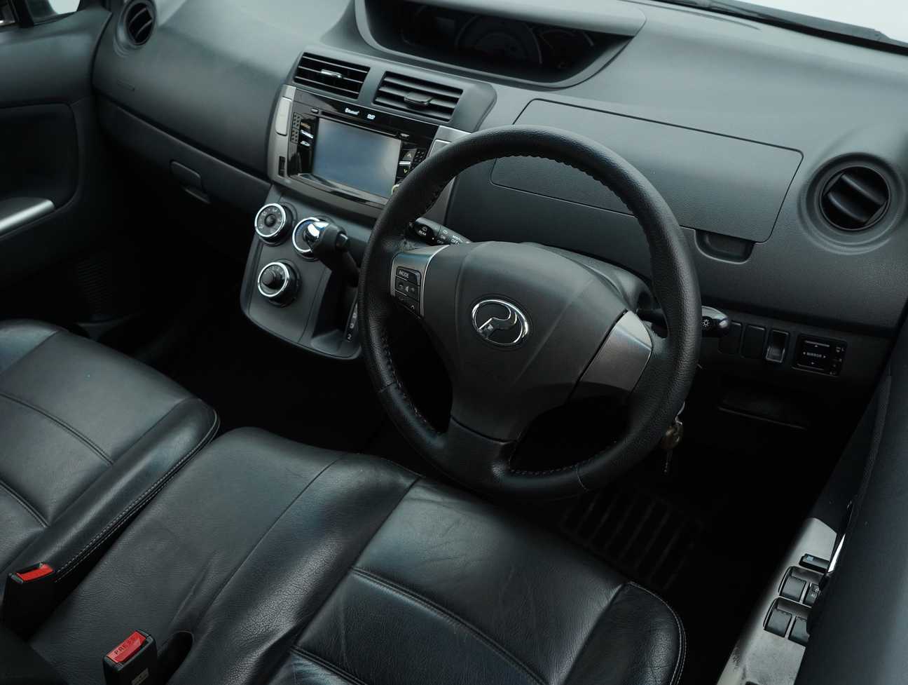 terpakai 2016 Perodua Alza Advance 1.5