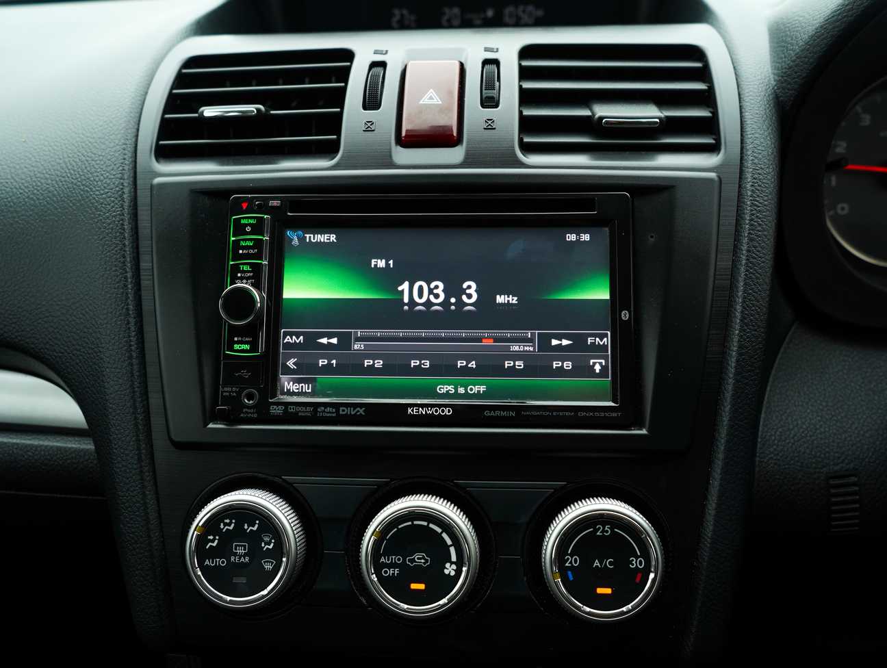 used 2014 Subaru XV  2.0