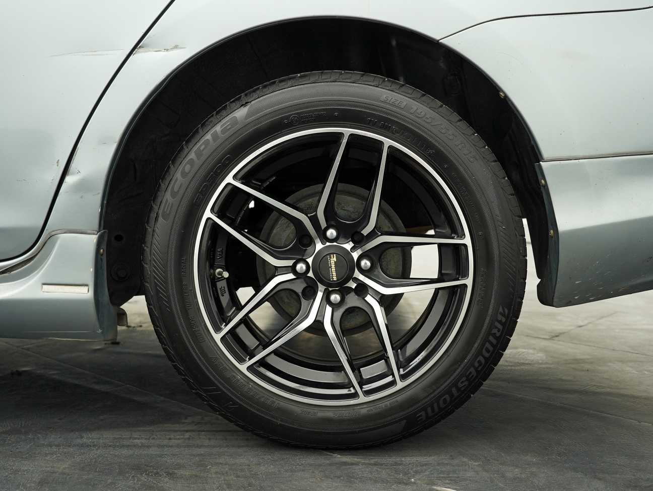 terpakai 2012 Toyota Vios J 1.5
