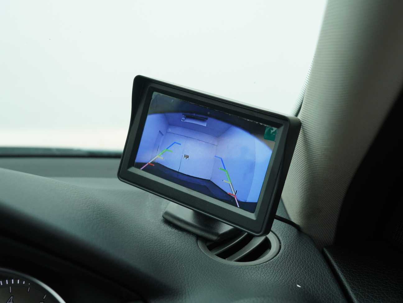 used 2012 Mercedes-Benz C200 Elegance CGI 1.8