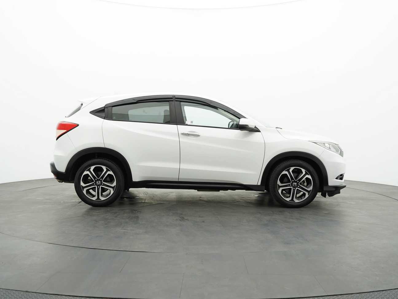 used 2018 Honda HR-V V 1.8