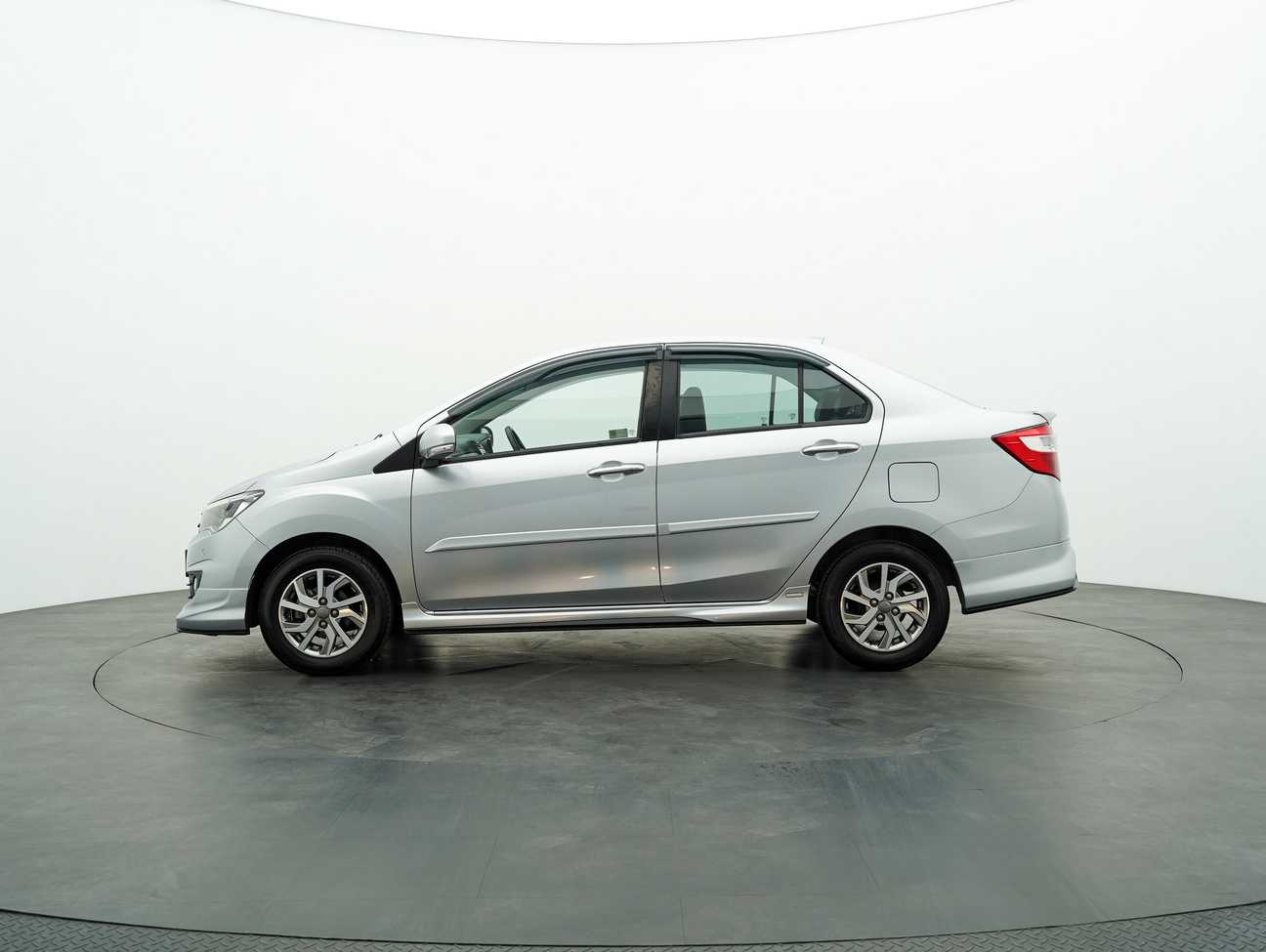 used 2016 Perodua Bezza Advance Premium 1.3