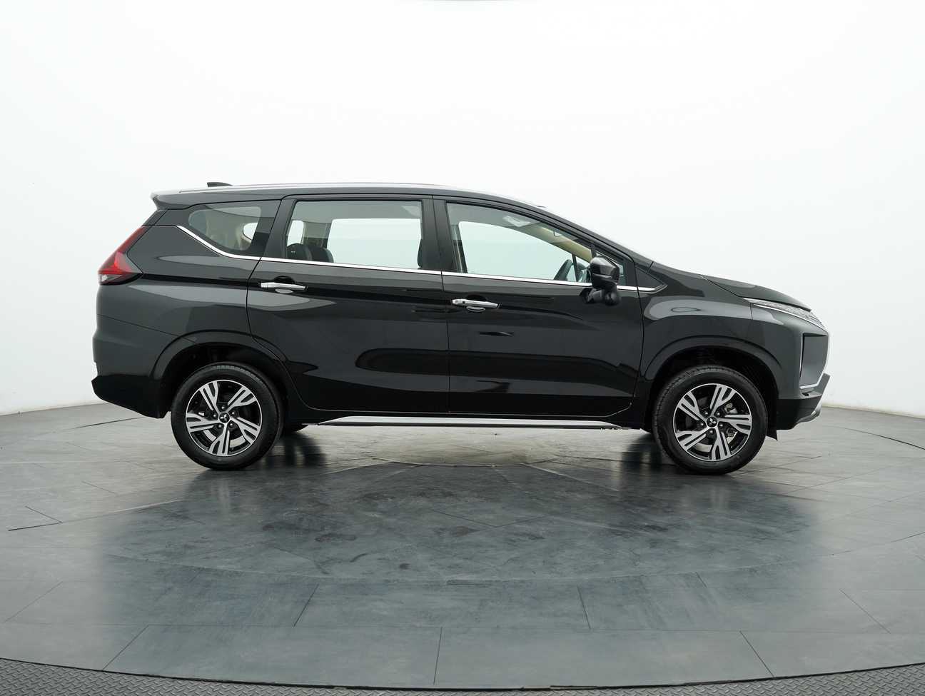 used 2022 Mitsubishi Xpander  1.5