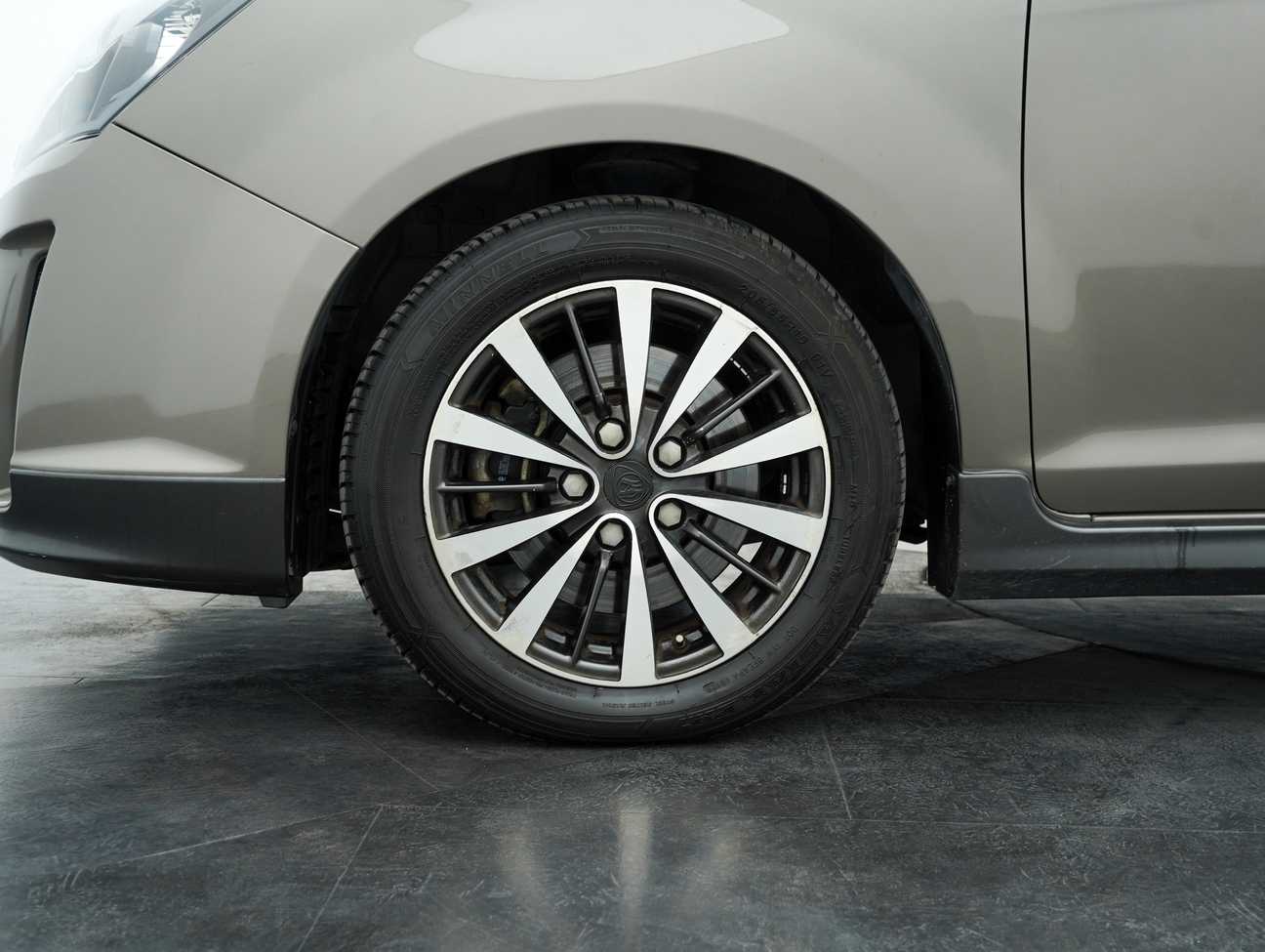 used 2019 Proton Exora Turbo Premium 1.6