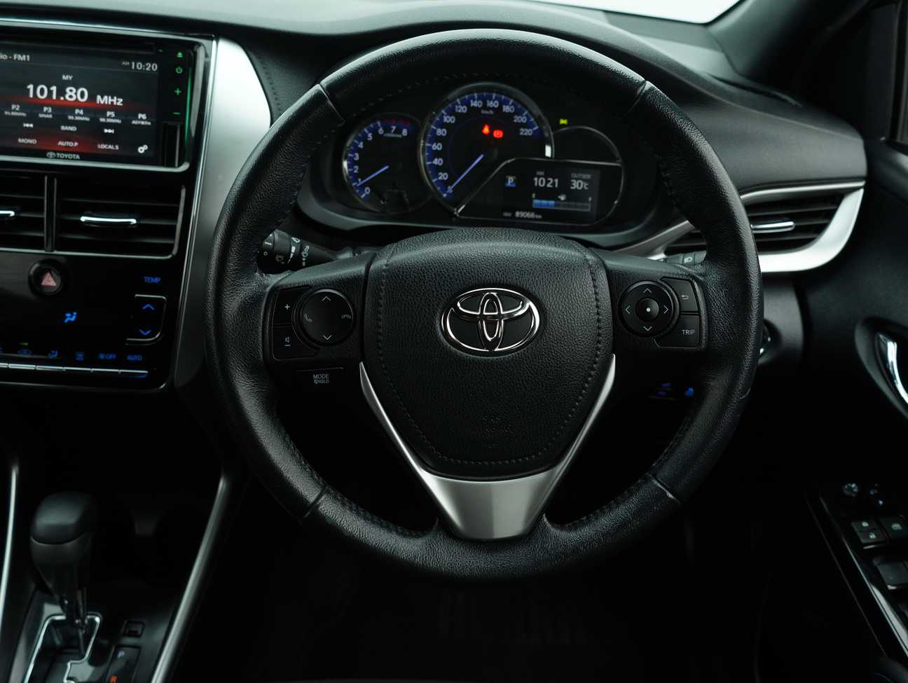 terpakai 2020 Toyota Yaris G 1.5