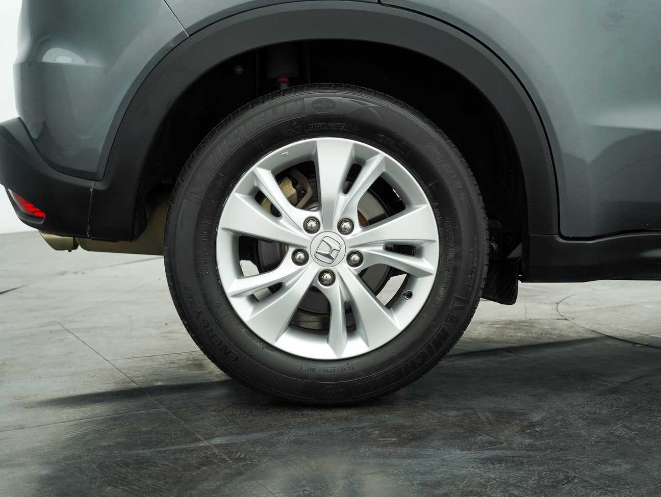 used 2015 Honda HR-V i-VTEC V 1.8