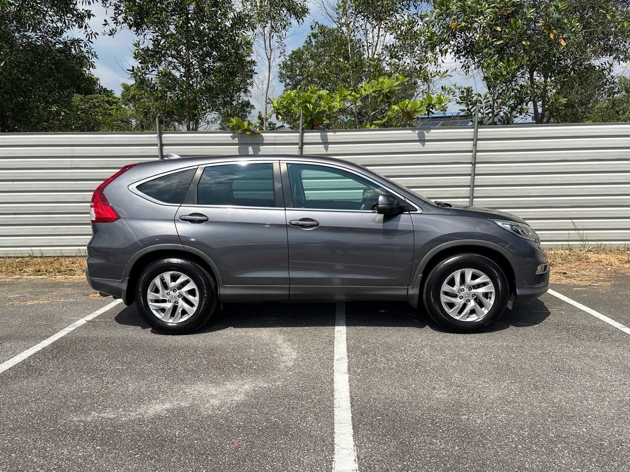 used 2017 Honda CR-V  2.0