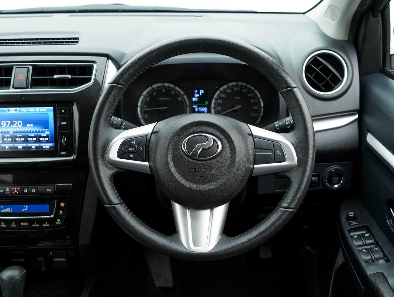 terpakai 2022 Perodua Aruz AV 1.5