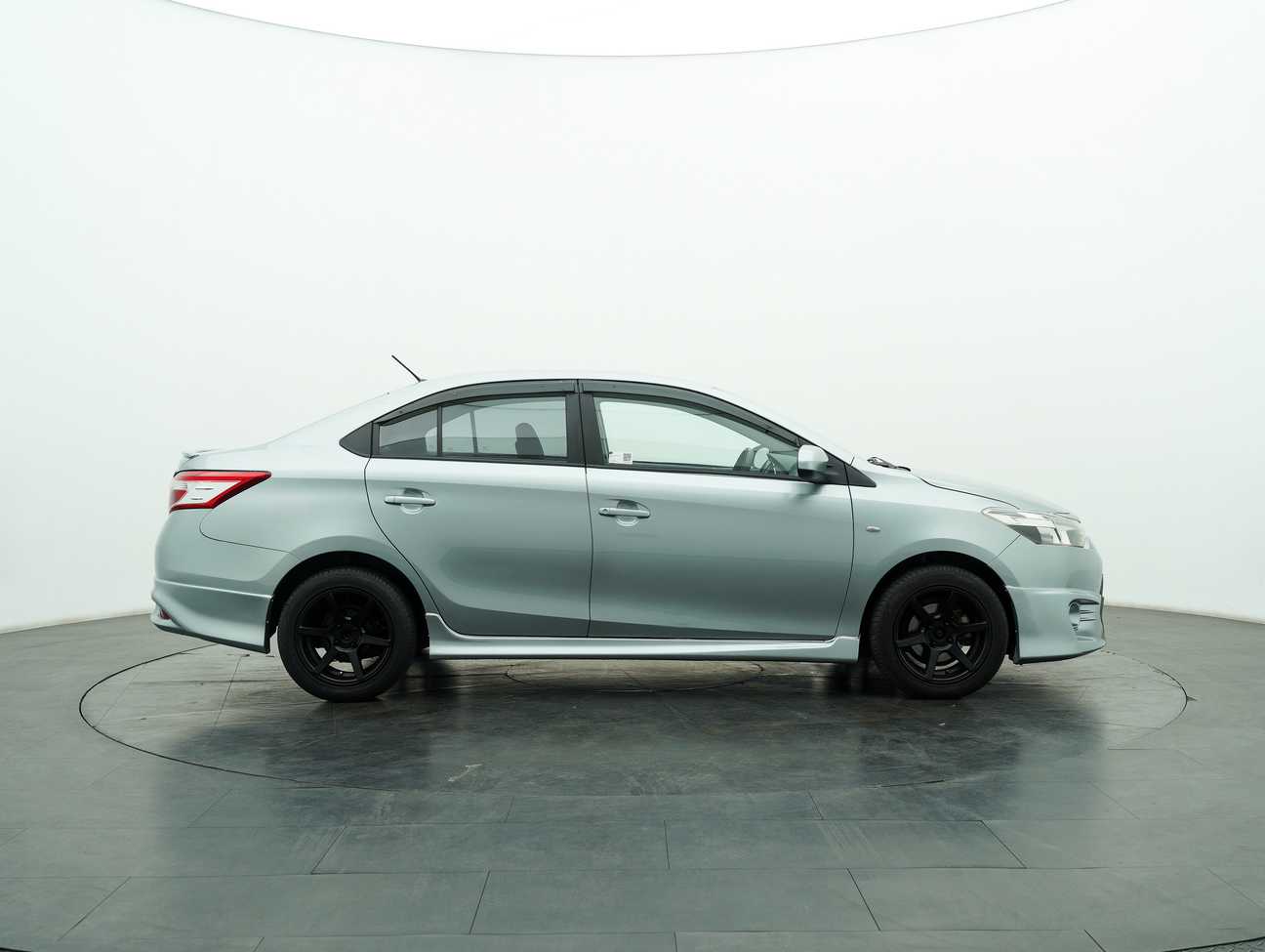 used 2014 Toyota Vios J 1.5