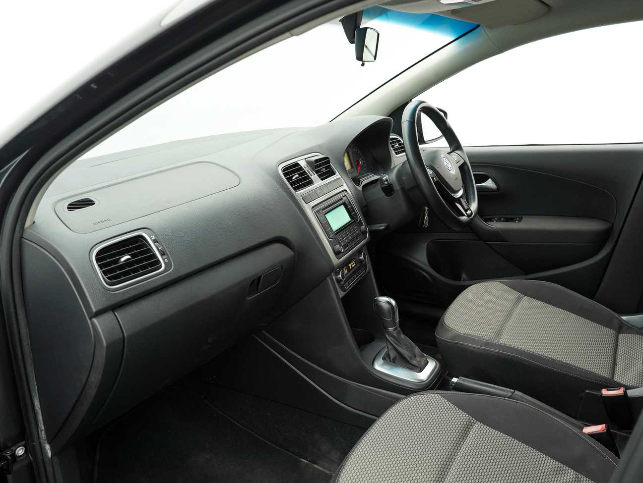 used 2015 Volkswagen Polo  1.6